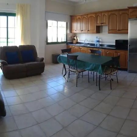 아파트 Apartmento Ito *