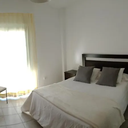 Apartmento Ito شقة