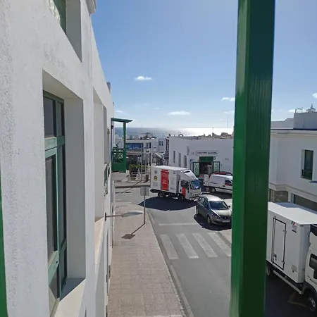 Apartmento Ito شقة